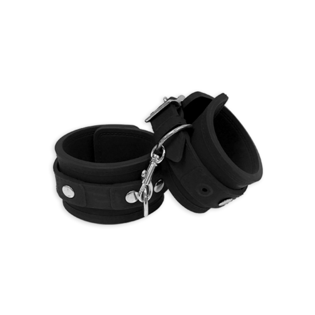 Onyx handcuffs